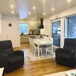 Ihana Talo - Lovely House With Sauna In *