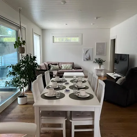 Ihana Talo - Lovely House With Sauna In