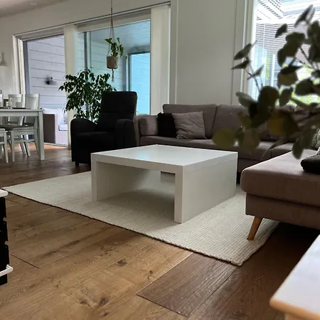 Willa Ihana Talo - Lovely House With Sauna In Vaasa